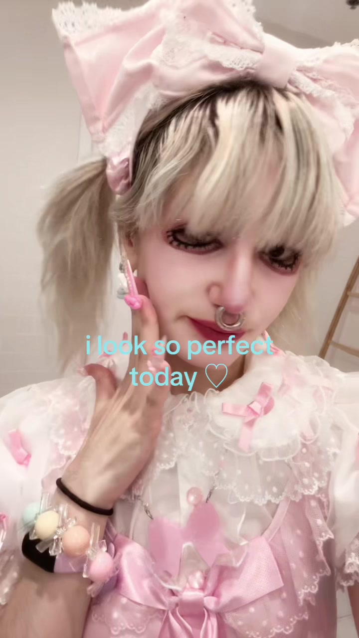 @azy 𖬺 allie ໒꒱ིྀ♪ ༘ FANX SLC
