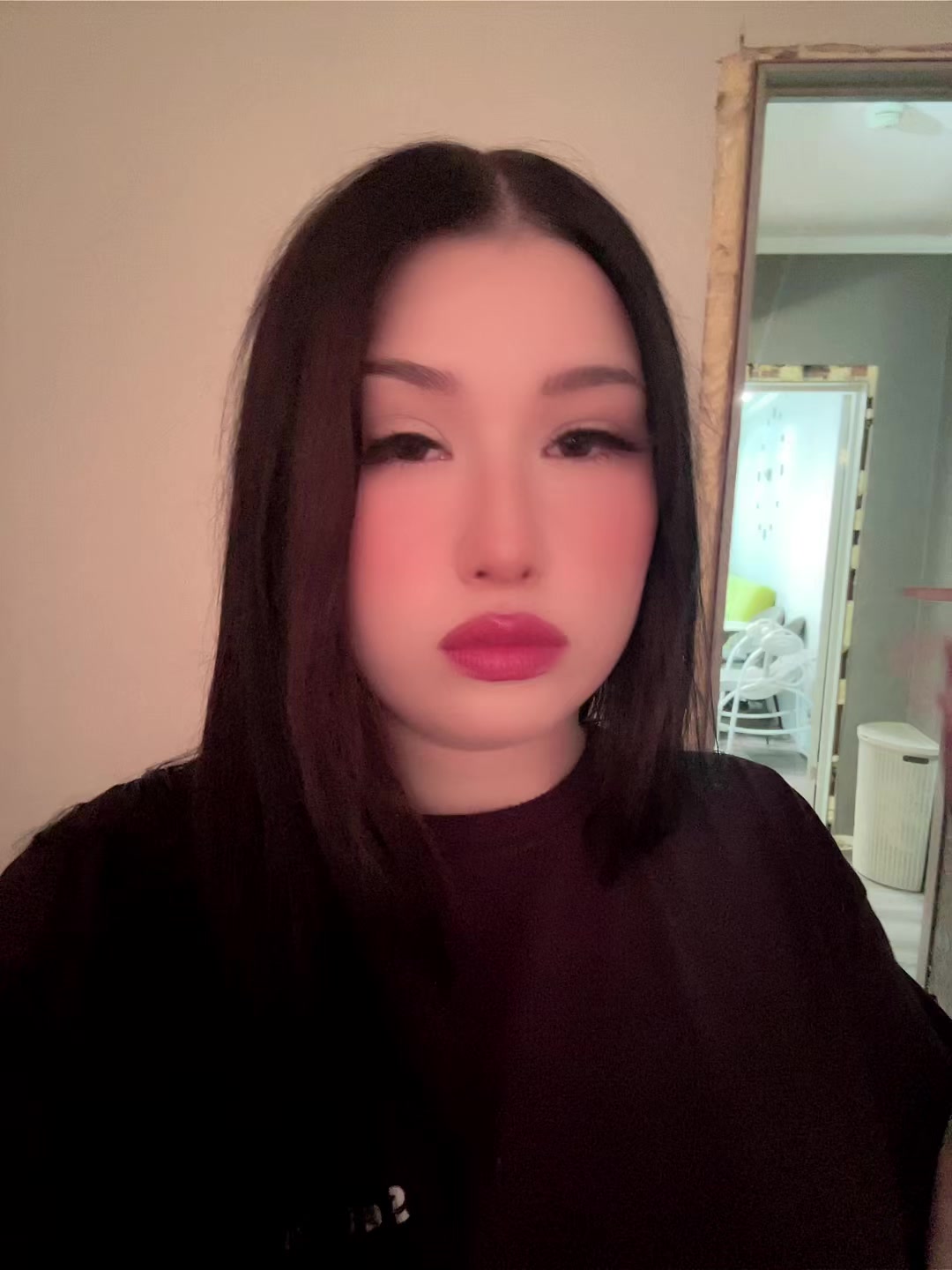 @Полина Миумиу