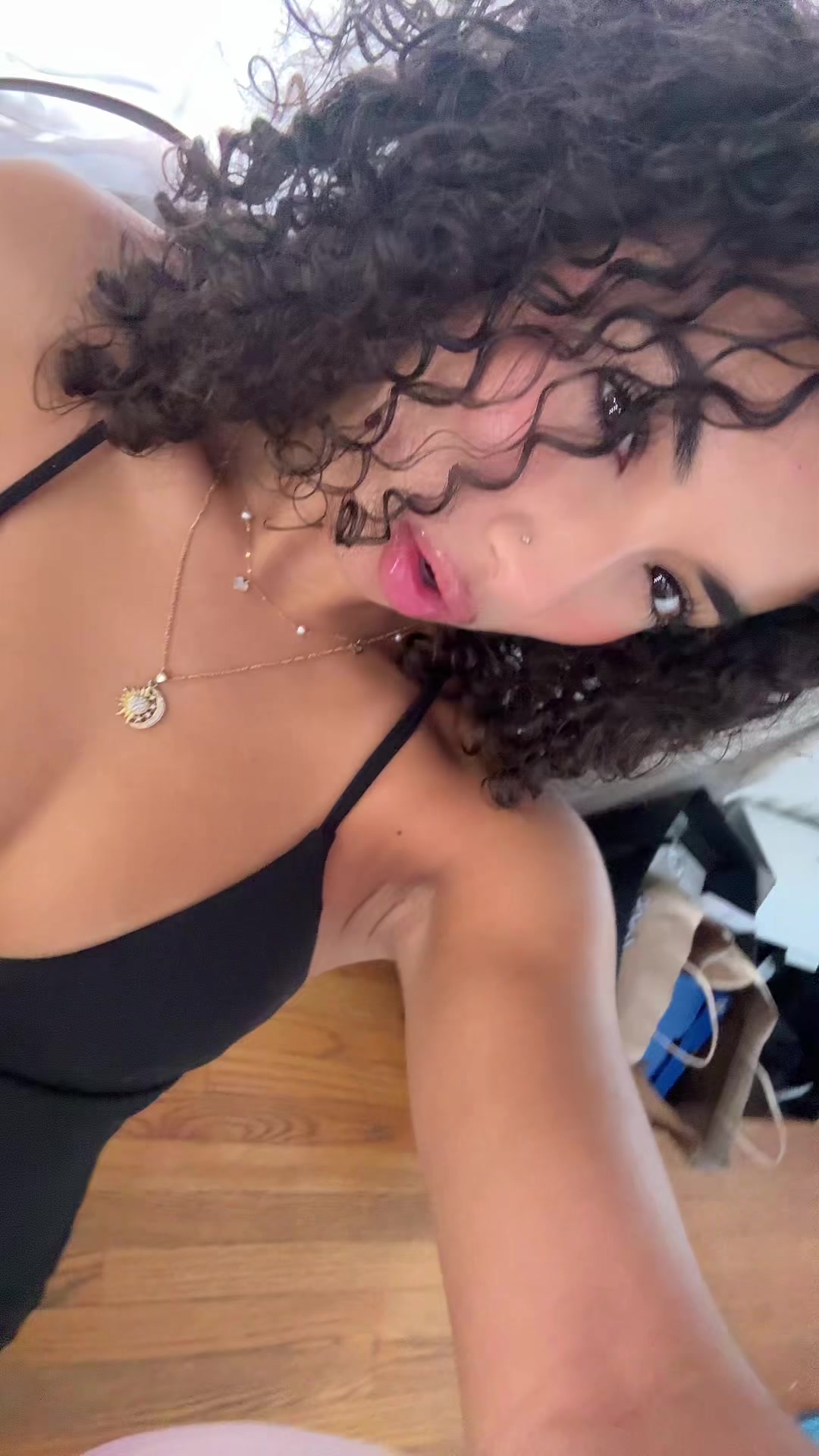@Nana