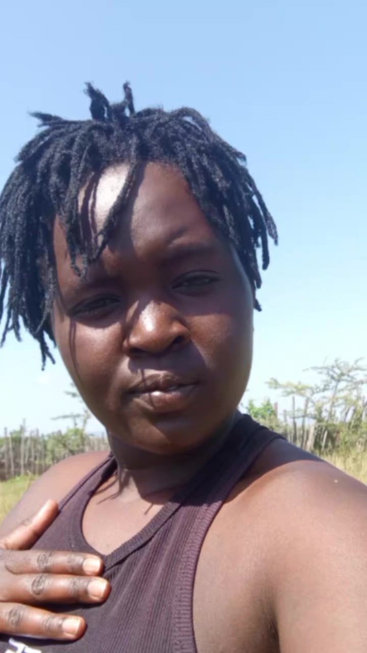 @MARCY CHERONO
