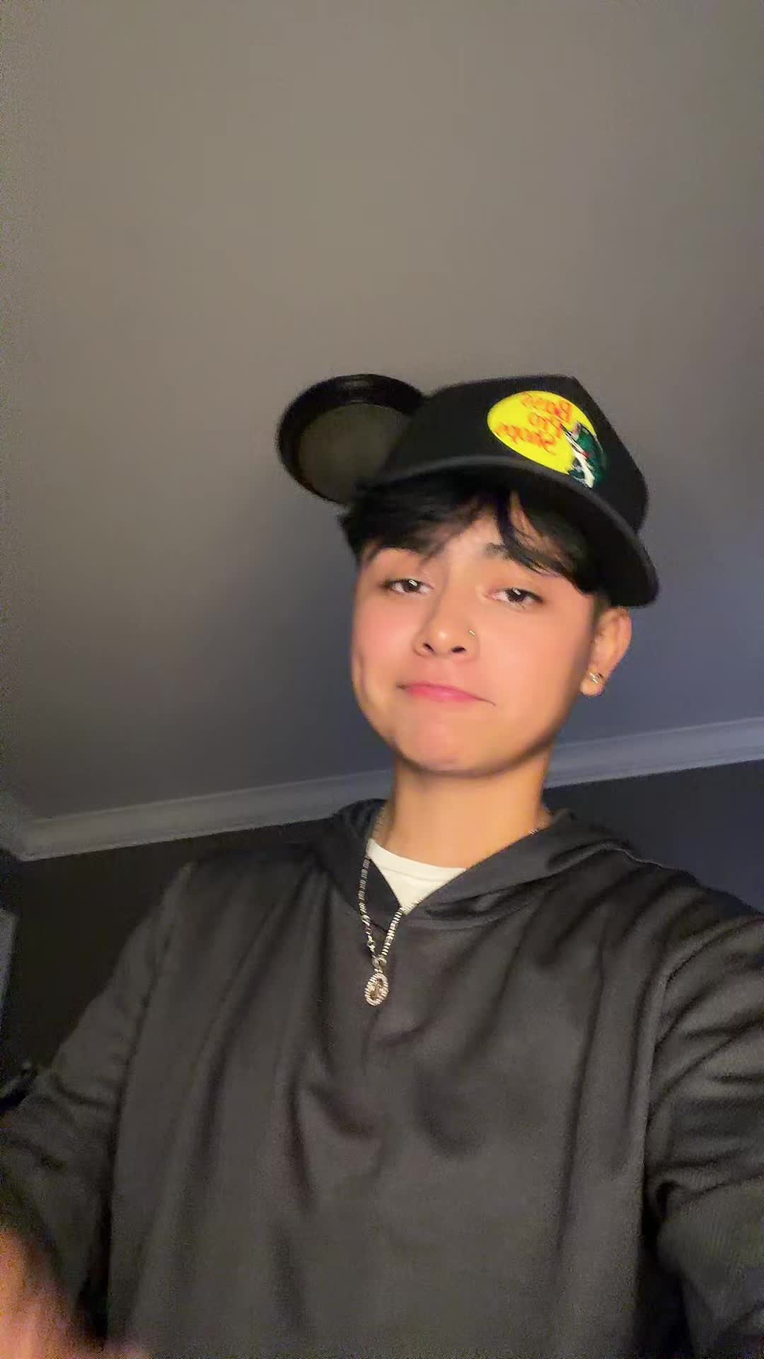 @ᴍᴀɴᴅʏ