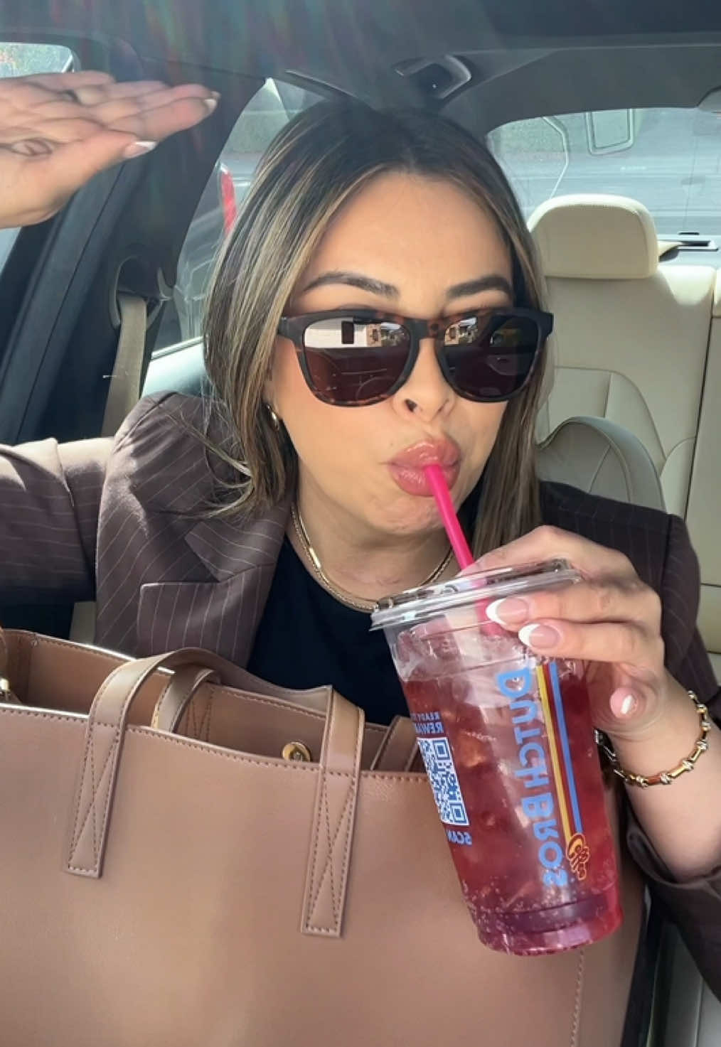@Vanessa | Latina Lawyer