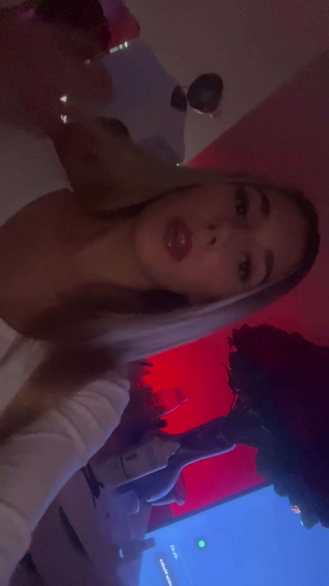 @Sophie