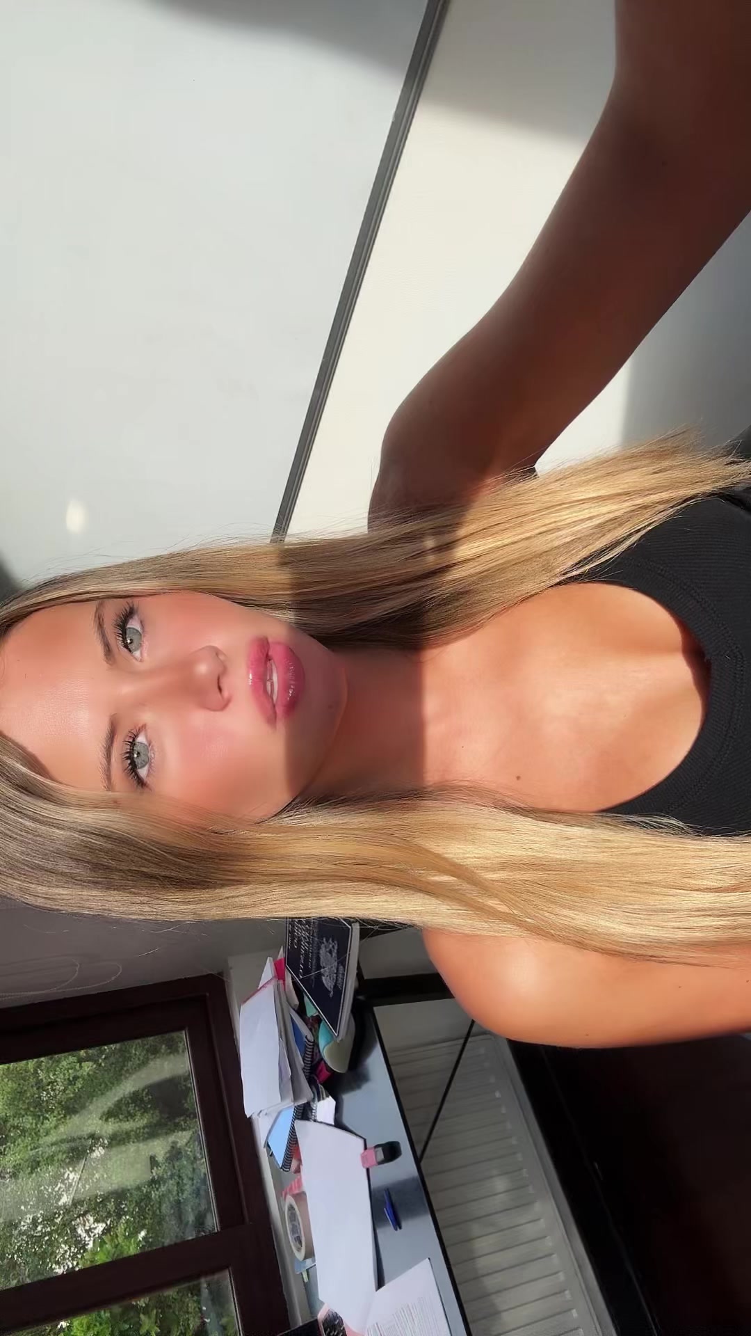 @violeta