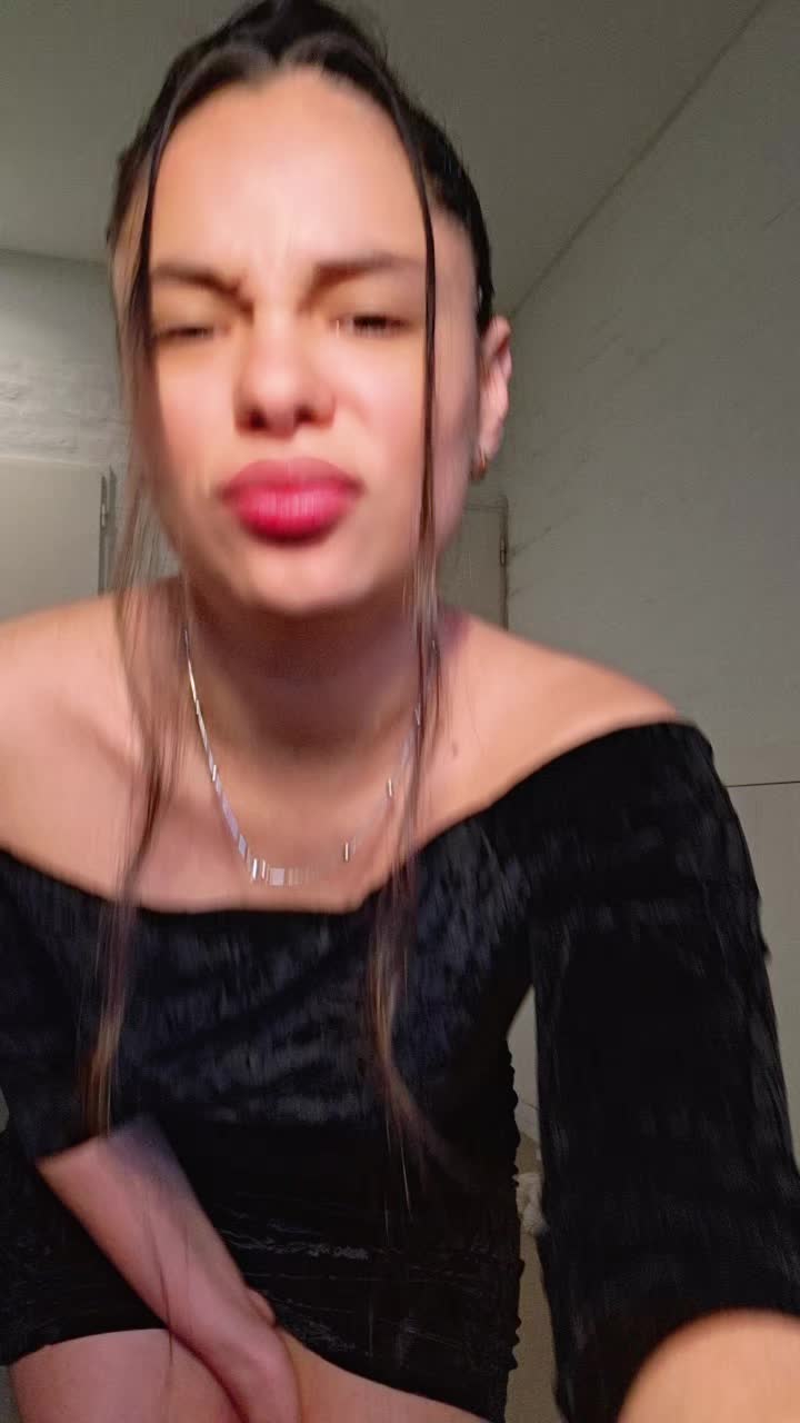 @yaque