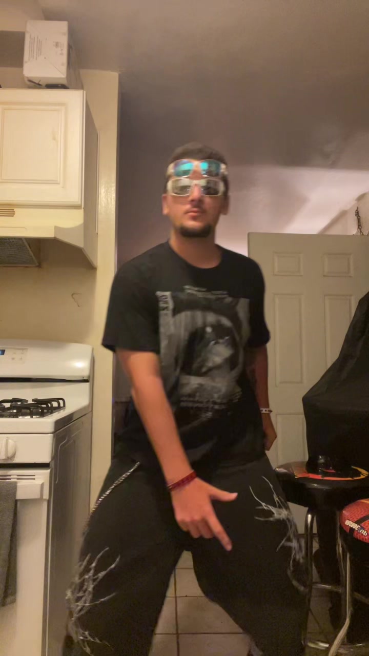 @dannyglikesmusic