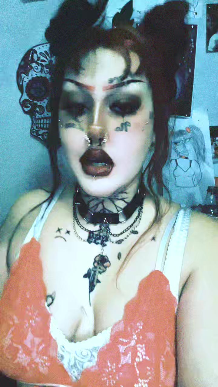 @𖤐𝓢𝓮𝓵𝓮𝓷𝓪𖤐༒ 999 ༒