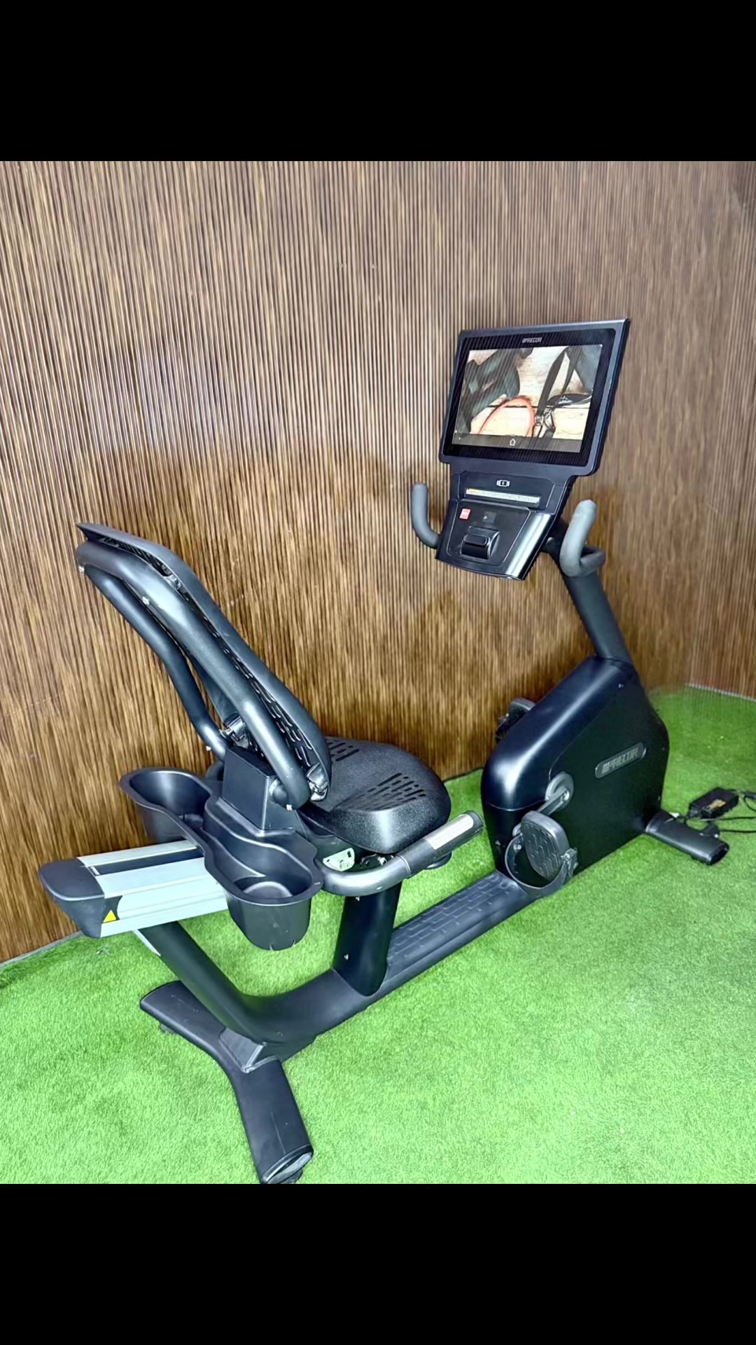 @UAE GYM MACHINES