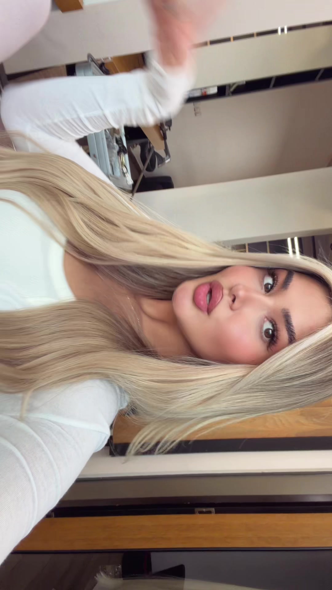 @Diellzadaka