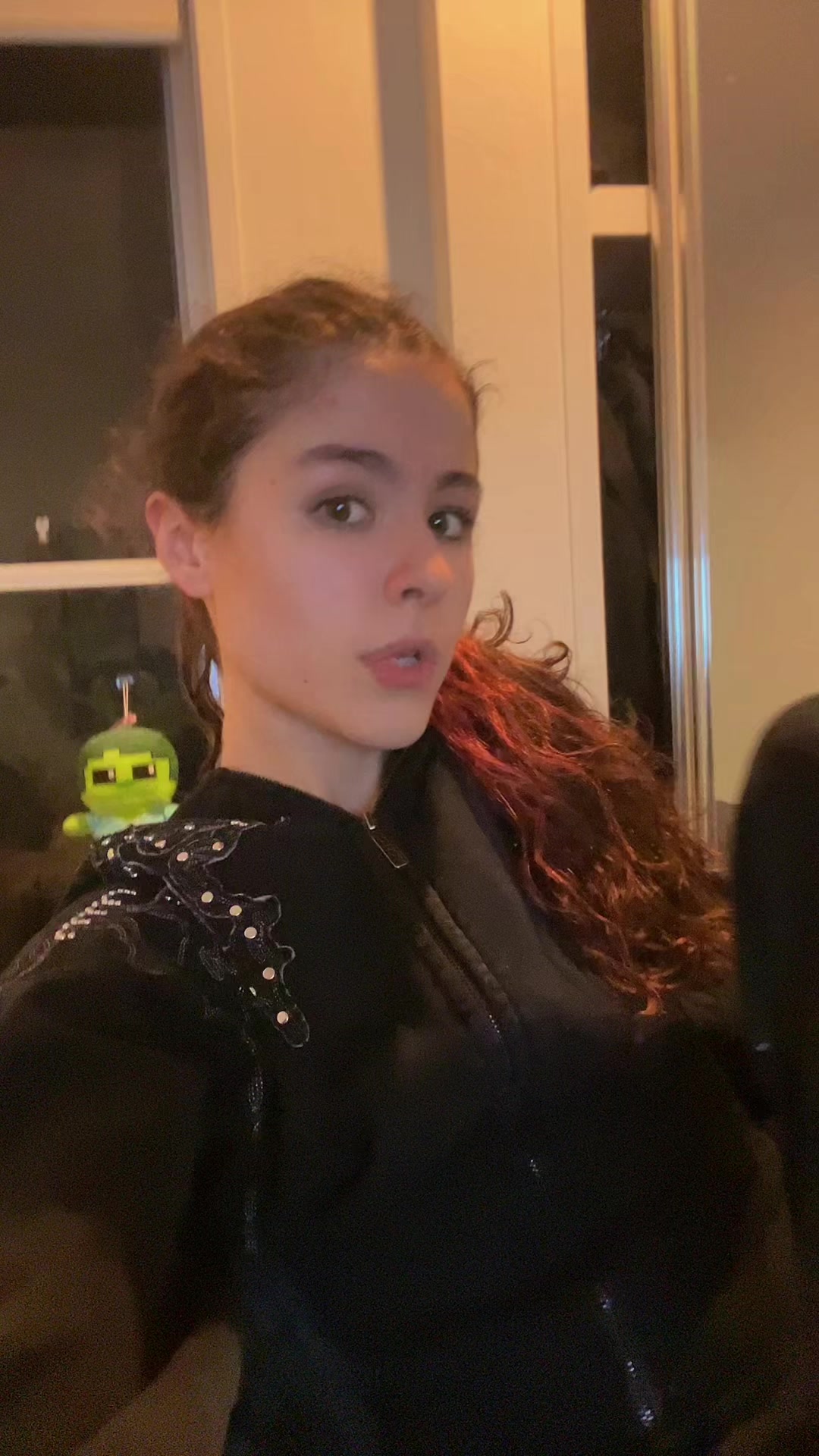 @Mia