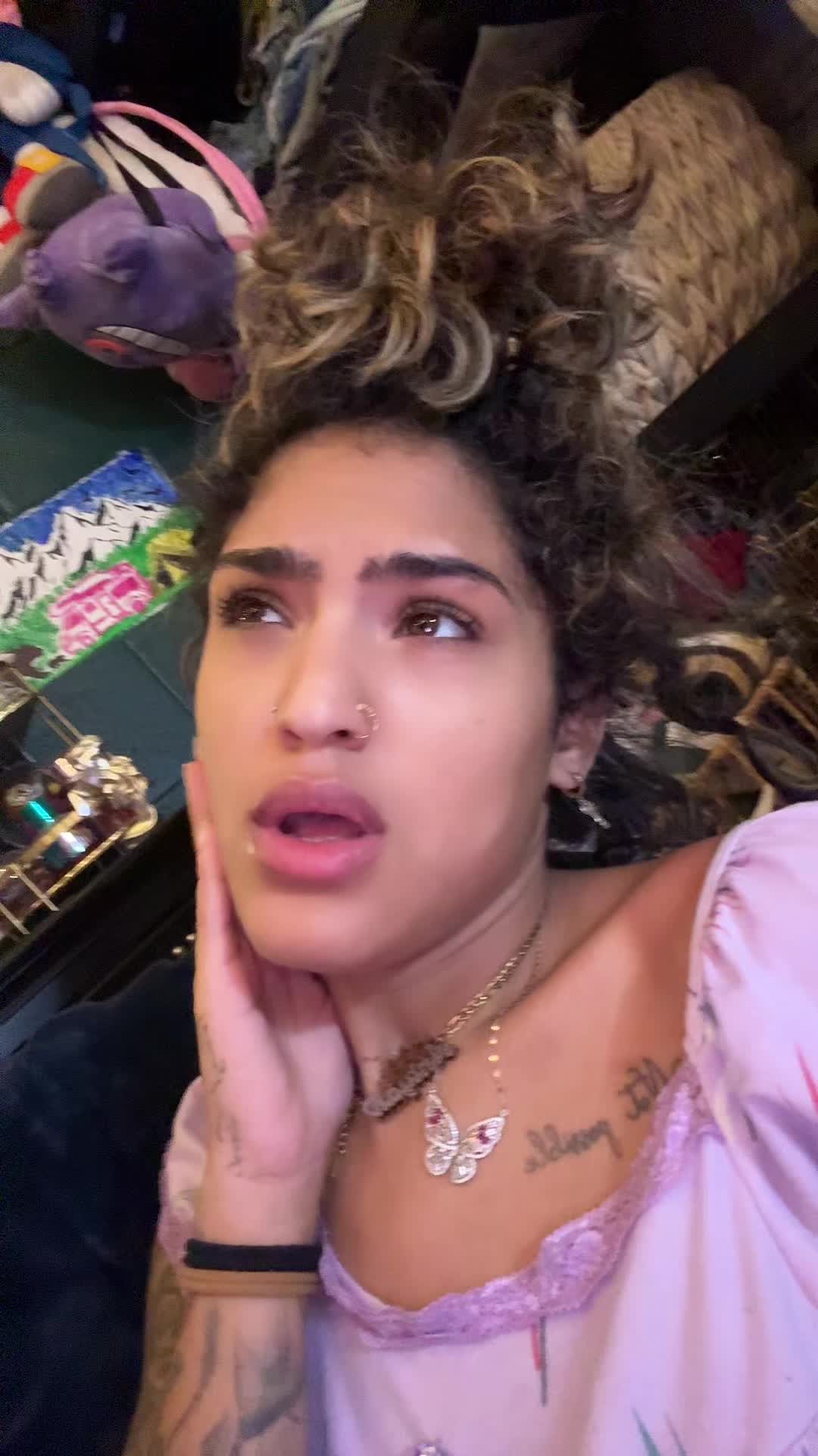 @Aniyah&ensp;Albino