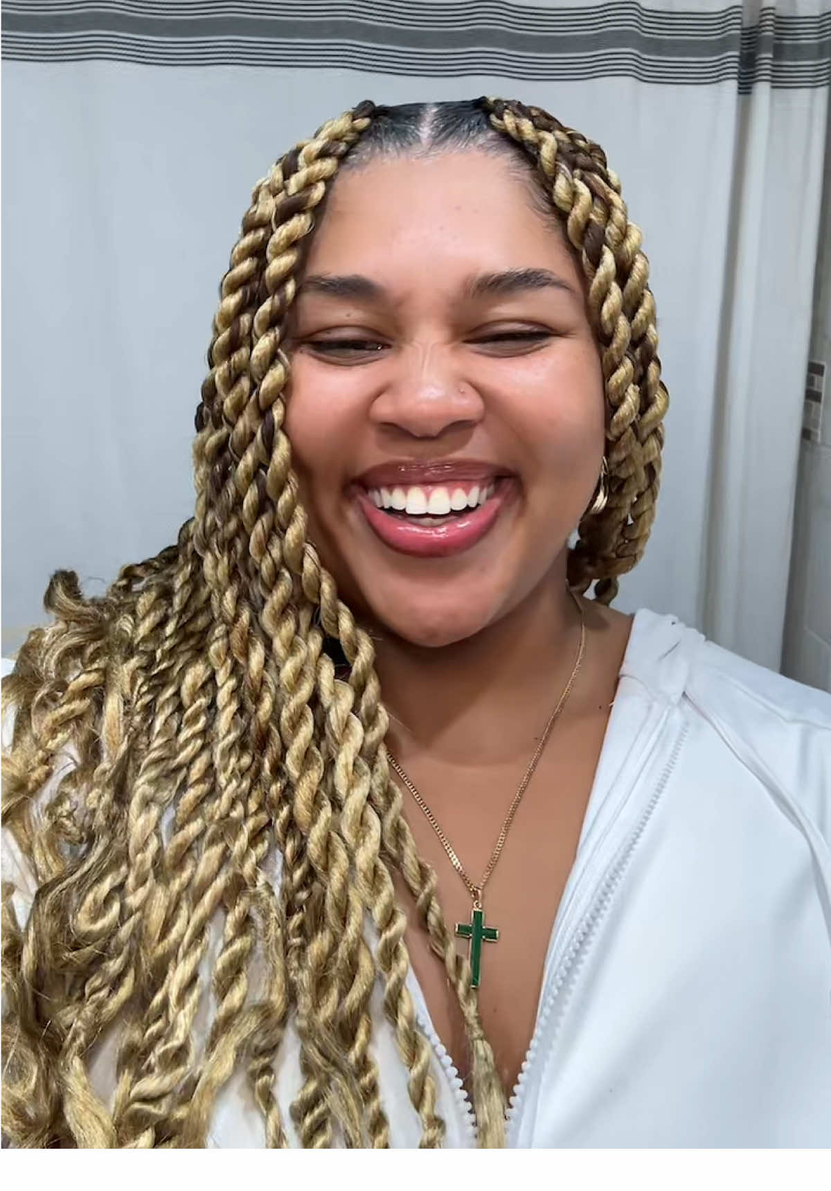 @itsalysiaharris