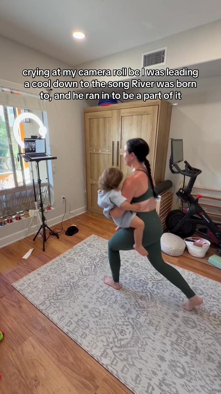 @mslucyosborne