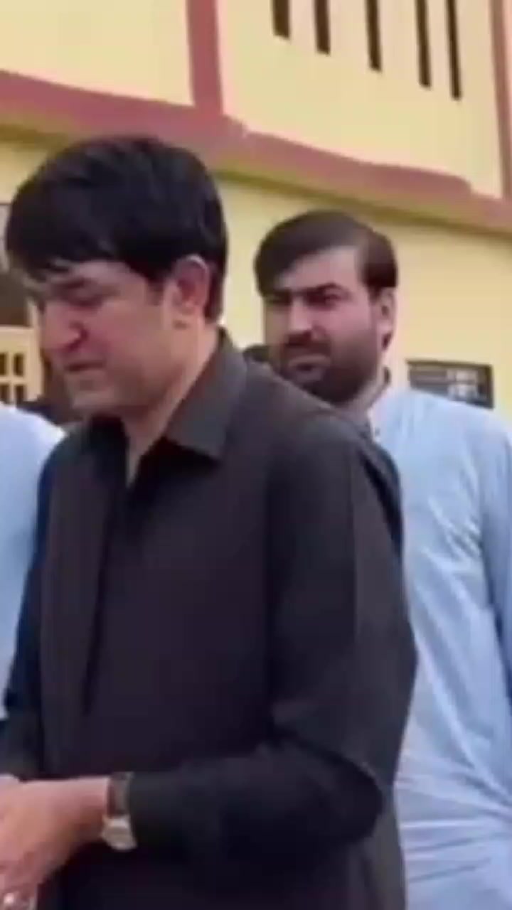 @Haroon Pathan SK 😎