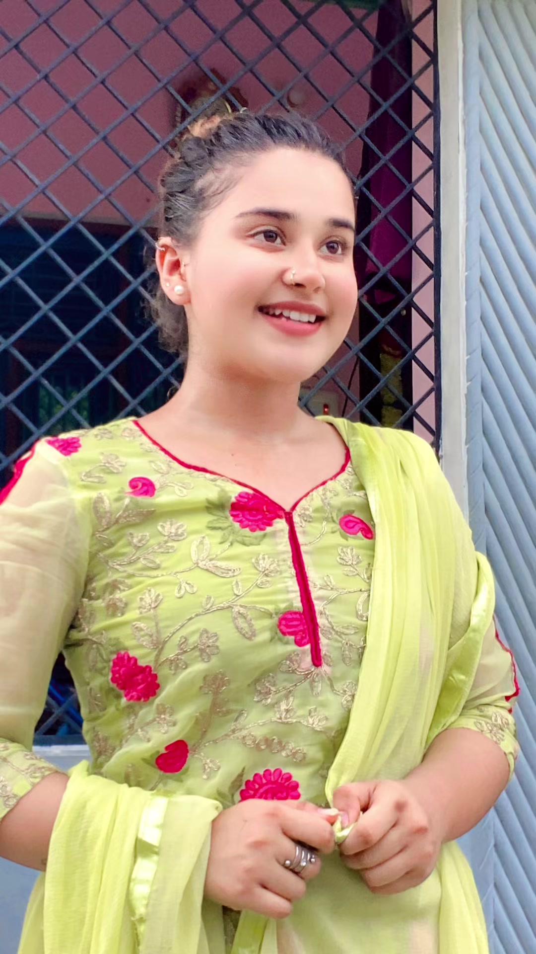 @Gyanu joshi🦋