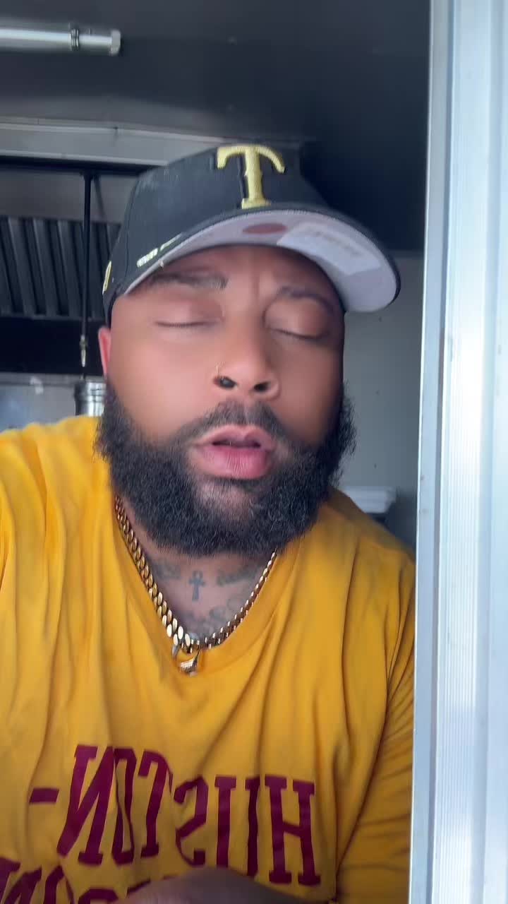@tank_tony.crabhouse