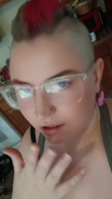 @💋It's_Tree_Frog_B****💋