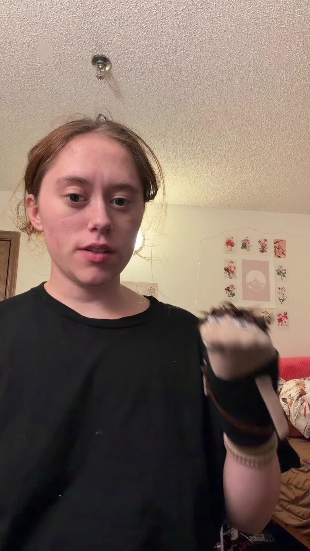 @DinosReadBooks