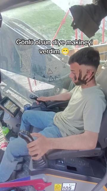 @M.T