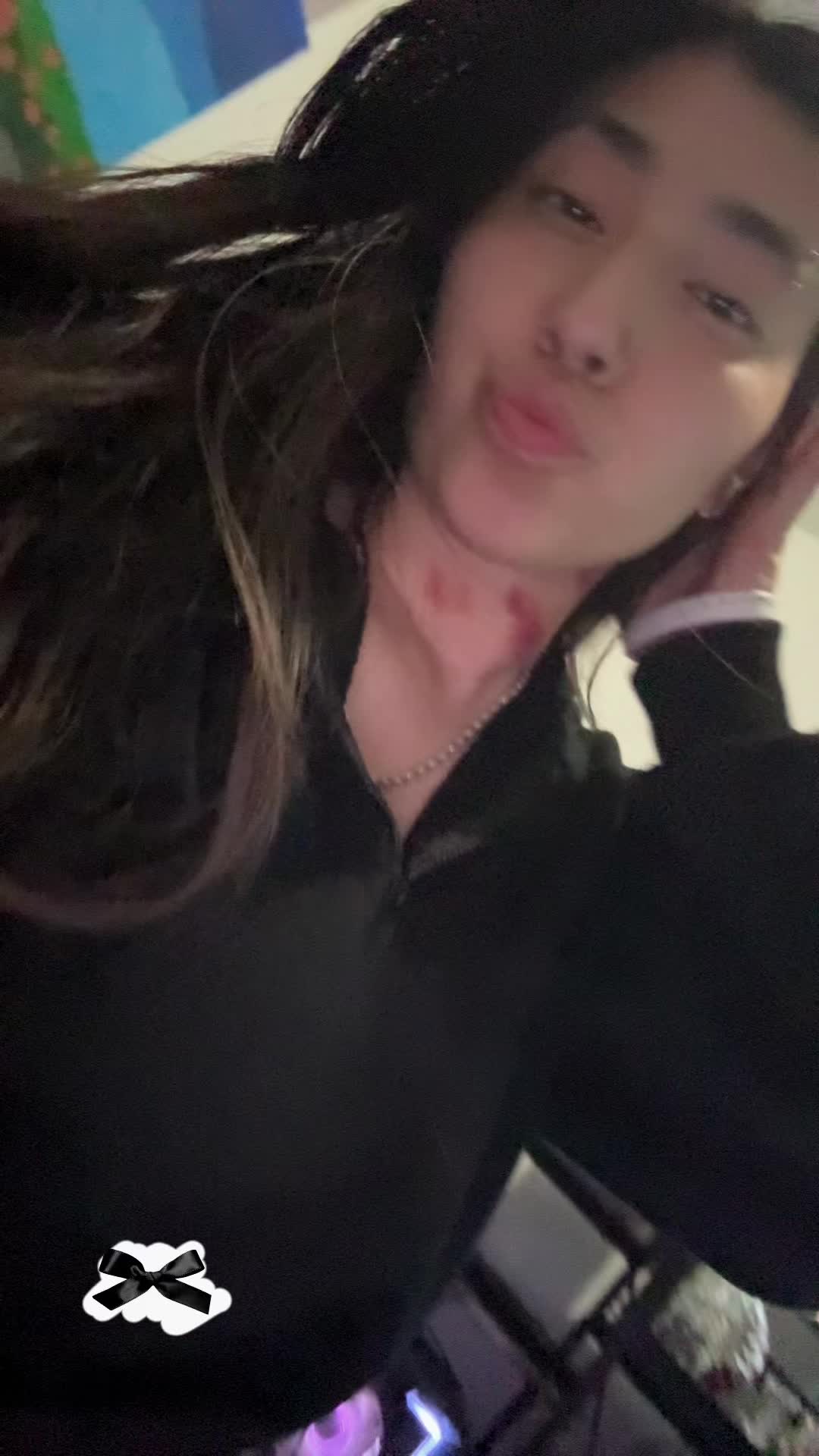 @🥀