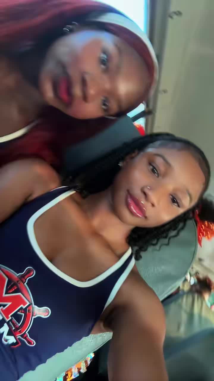 @iilovettwilightt