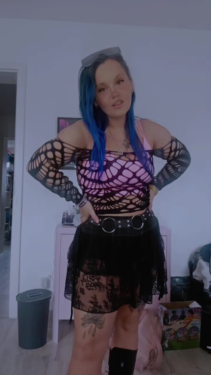 @🔥Tina die bodenlose😈🖤