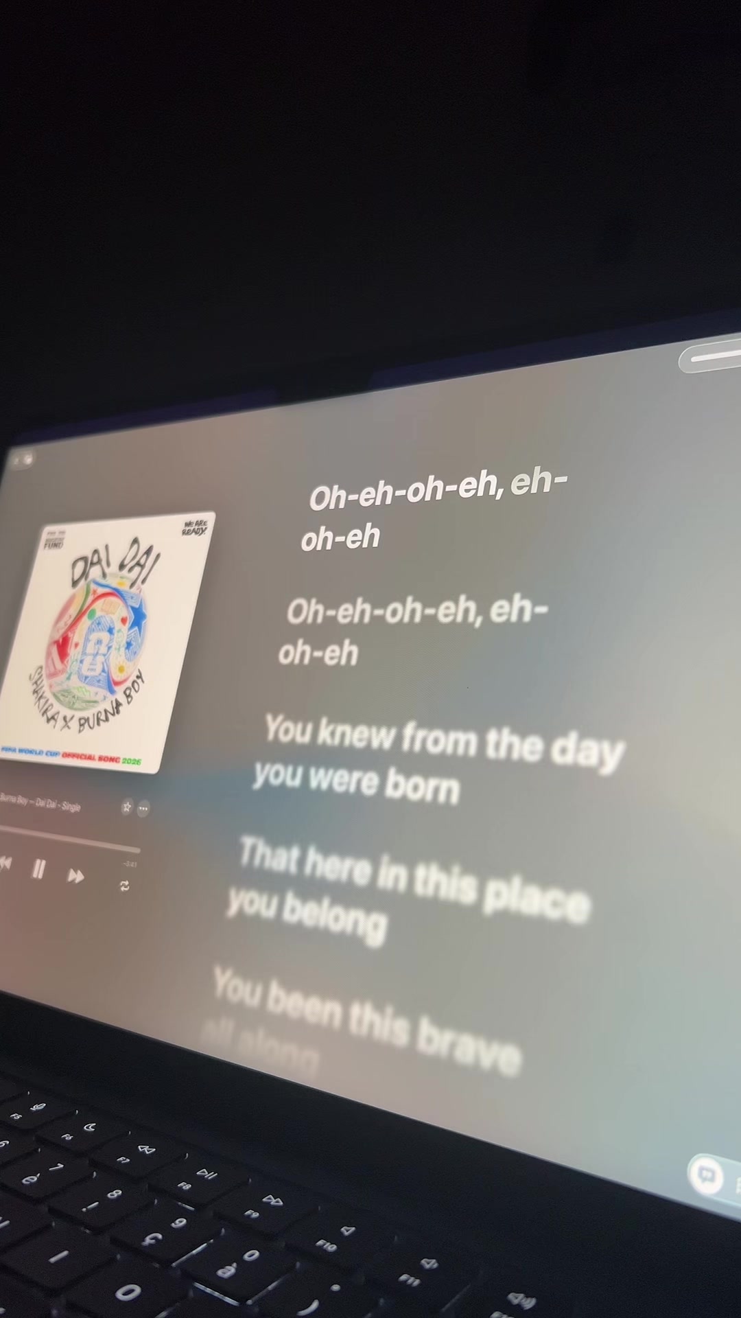 @🎧LYRICS_TOK🎵