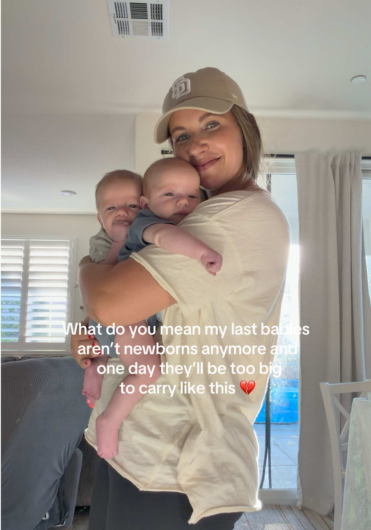 @Emily | Twin Mom + 3