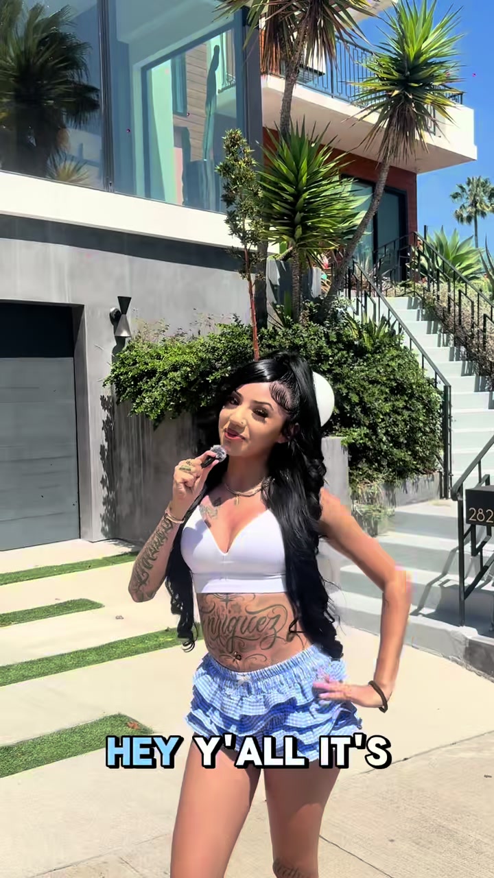 @lxcacagirl