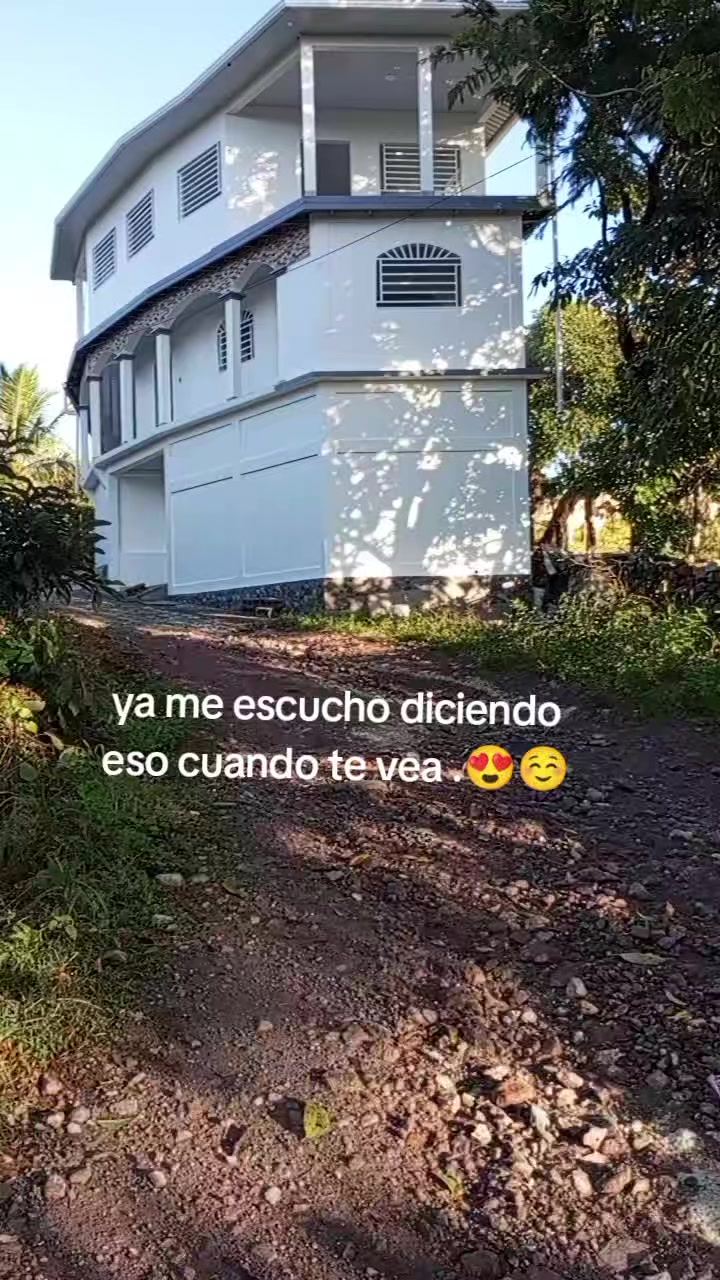 @⚡chaparrita🔥