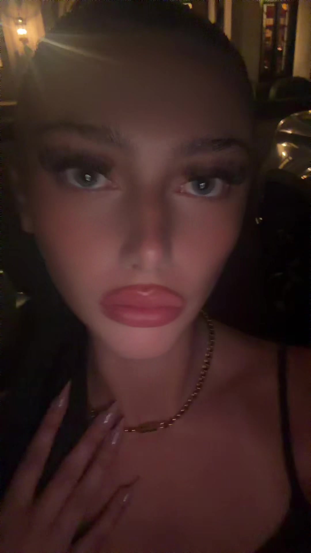 @whosavalolwhat