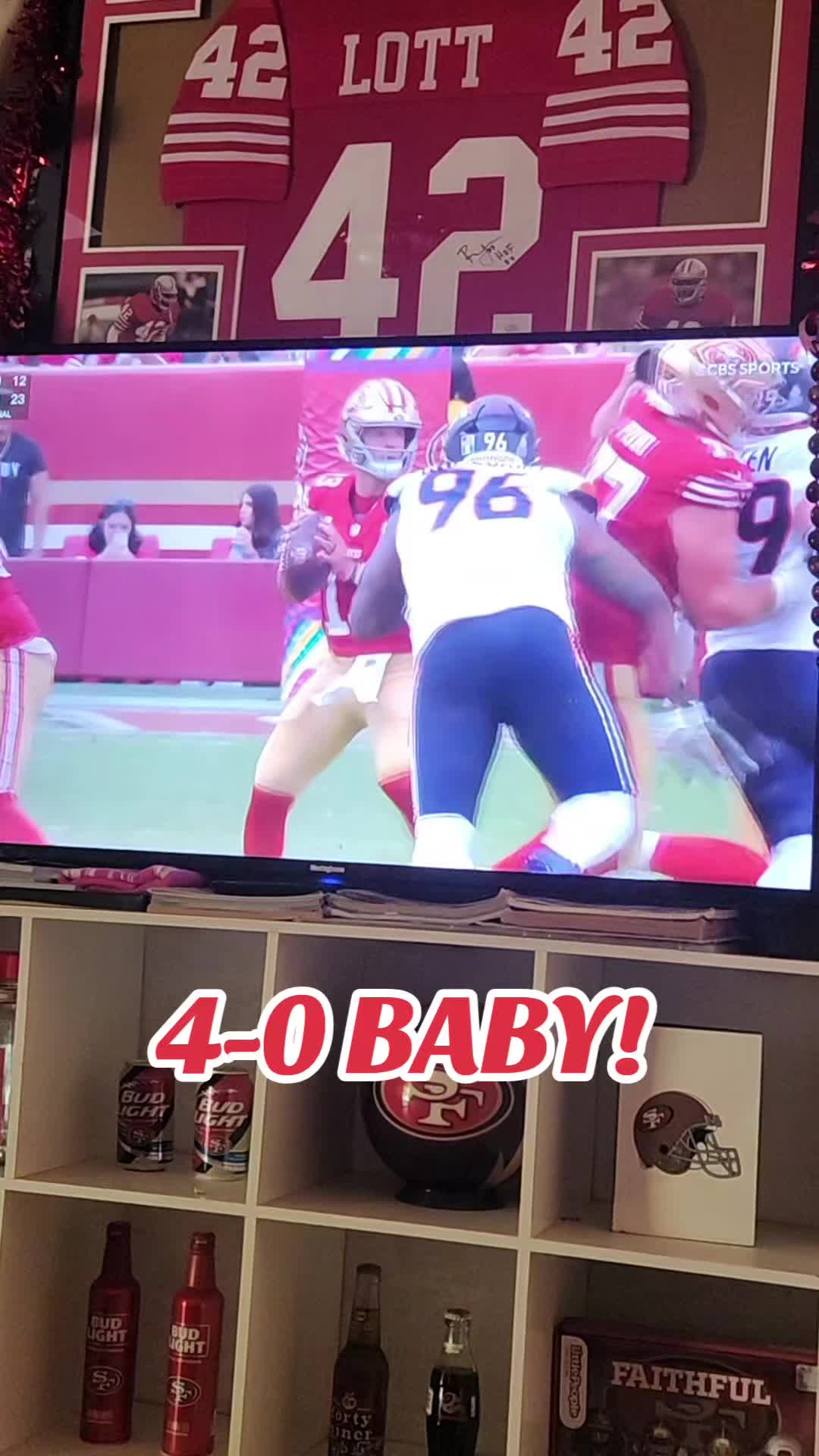 @9erLori ✝