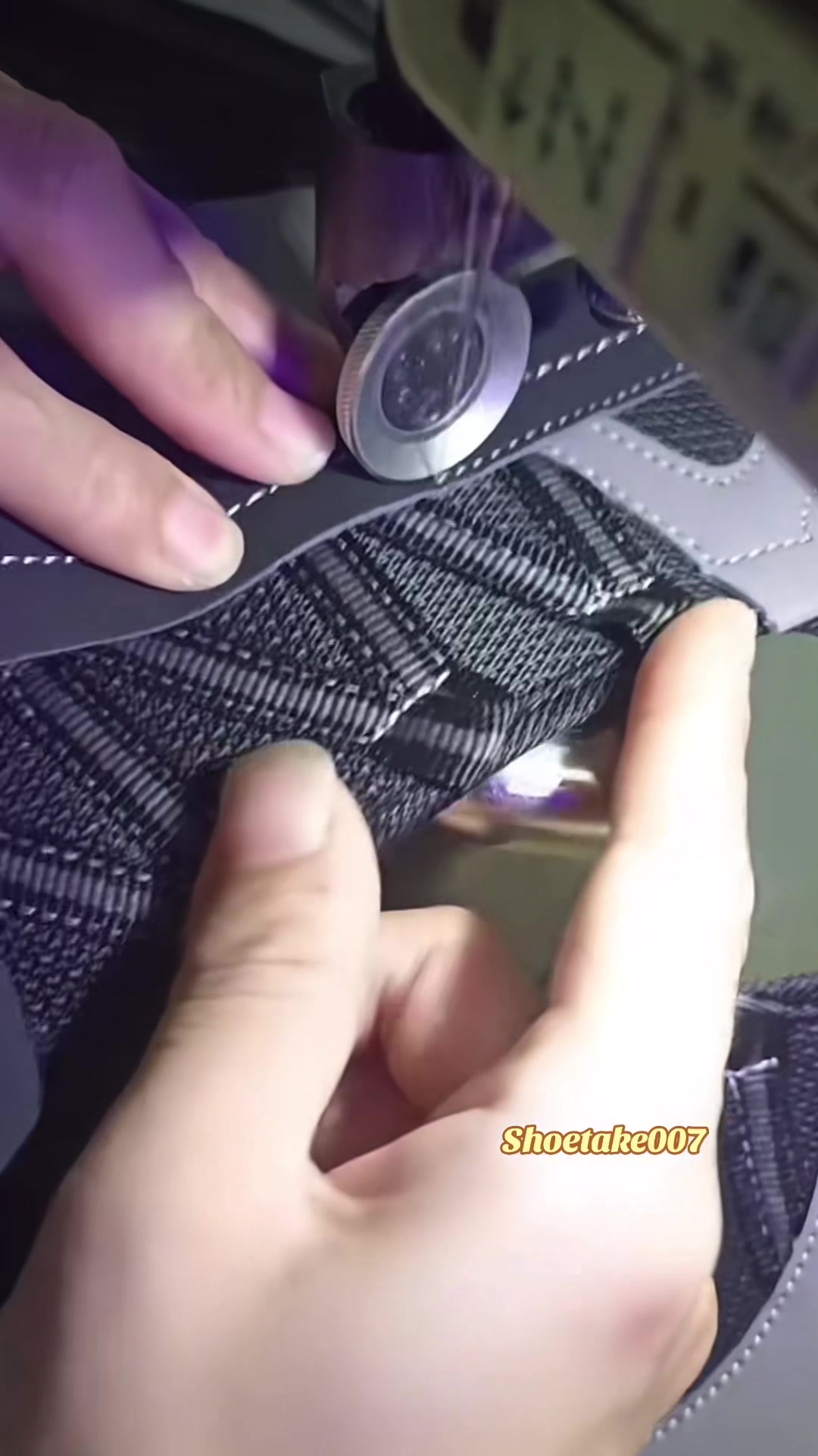 @SHOETAKE