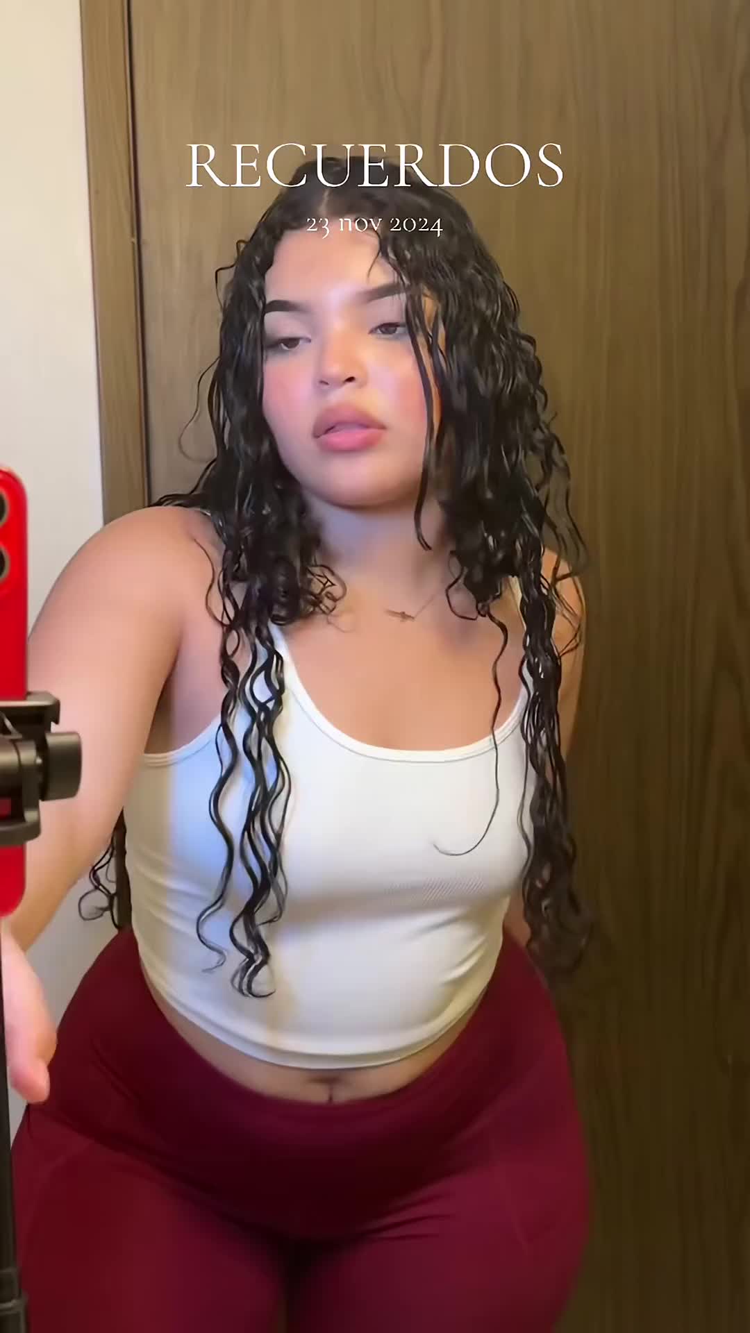 @Elara