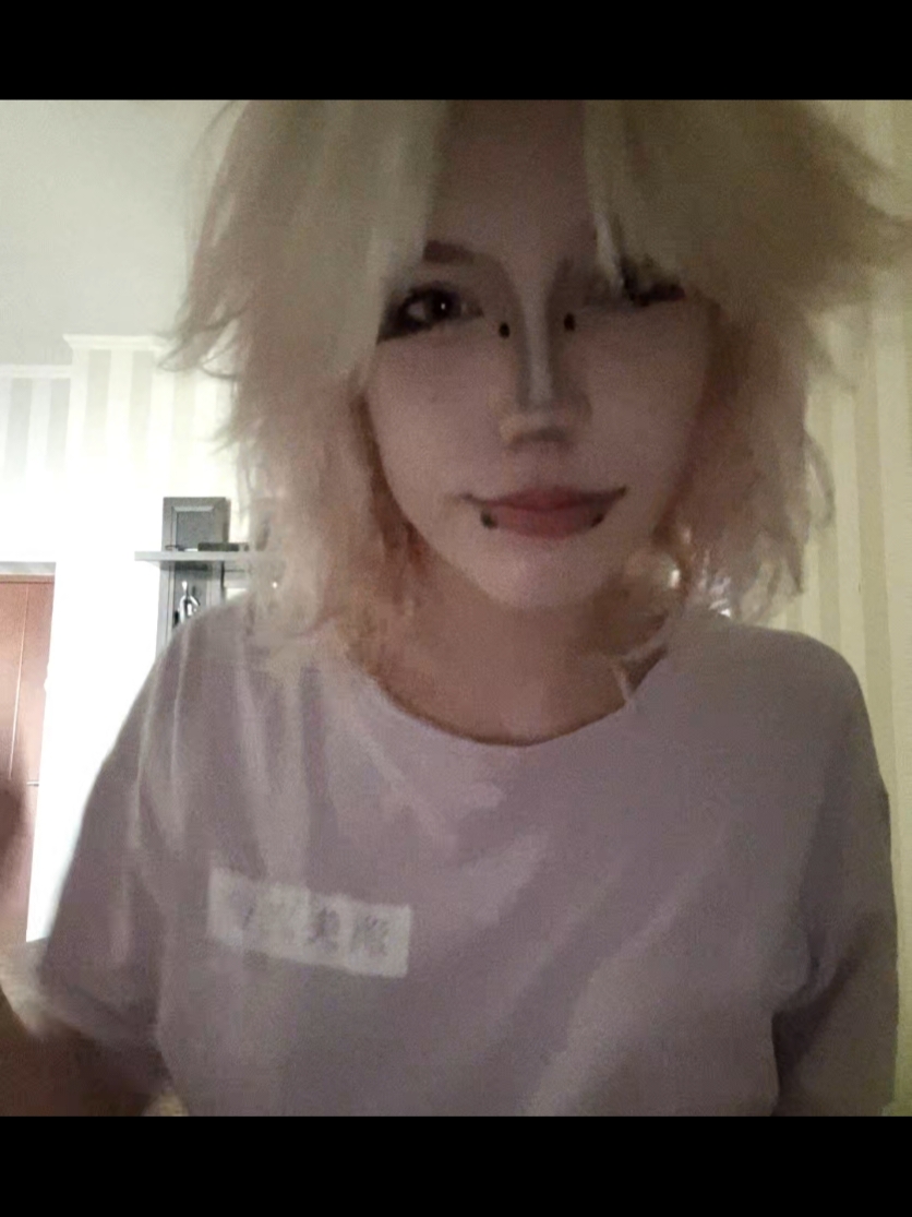 @Sladkaia_