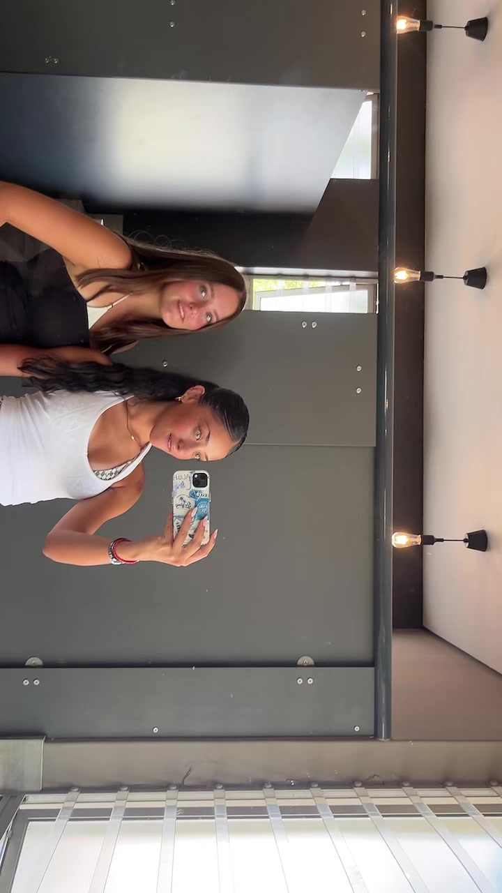 @melia+gianna