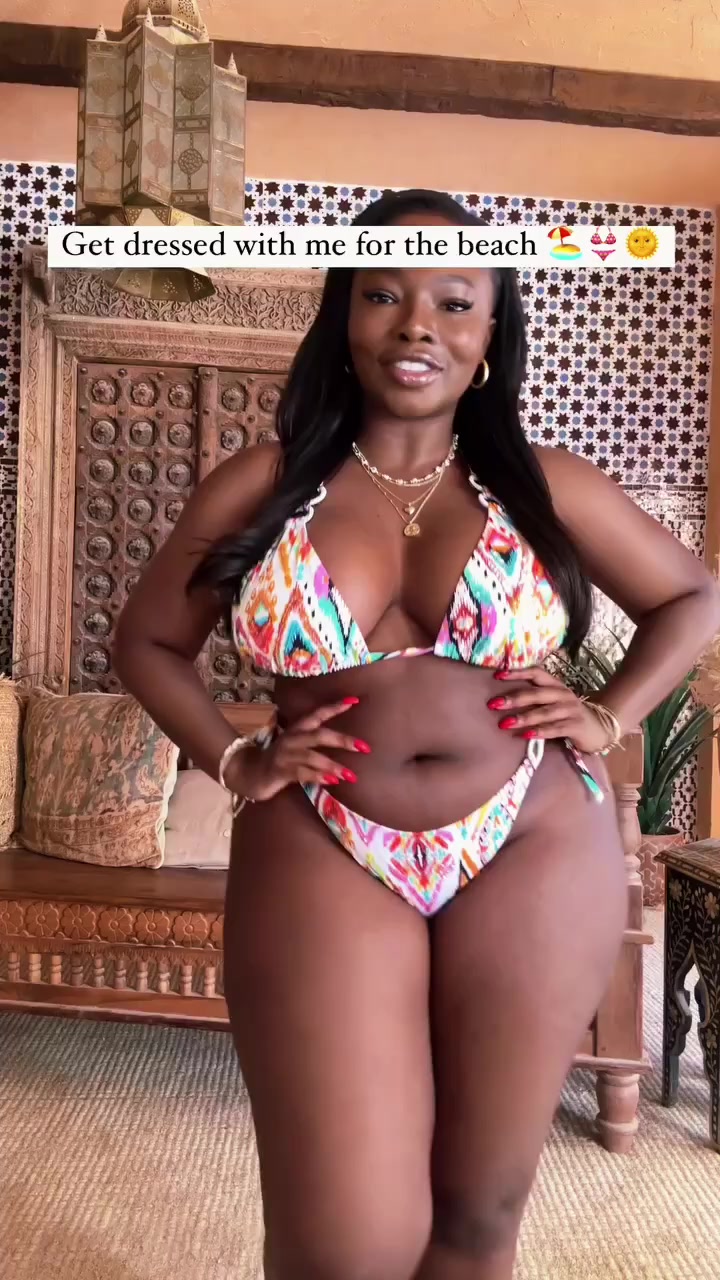 @whatabombshell