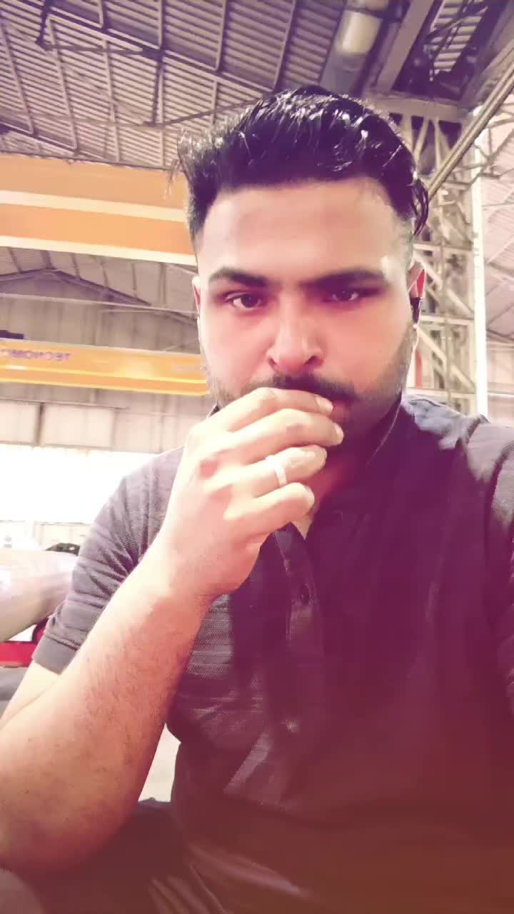 @Meeran Dar 🇮🇹