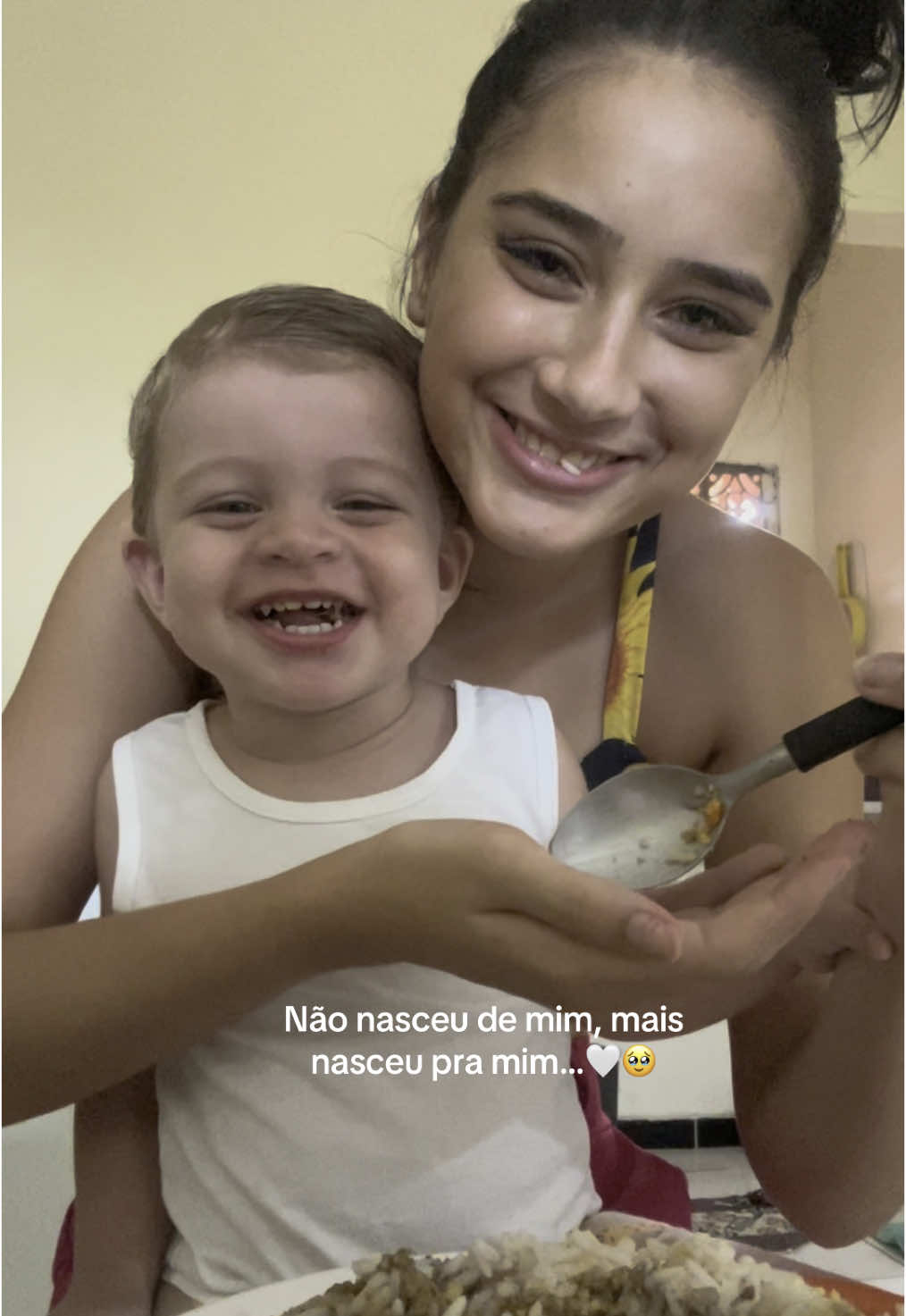 @Tayn&aacute;