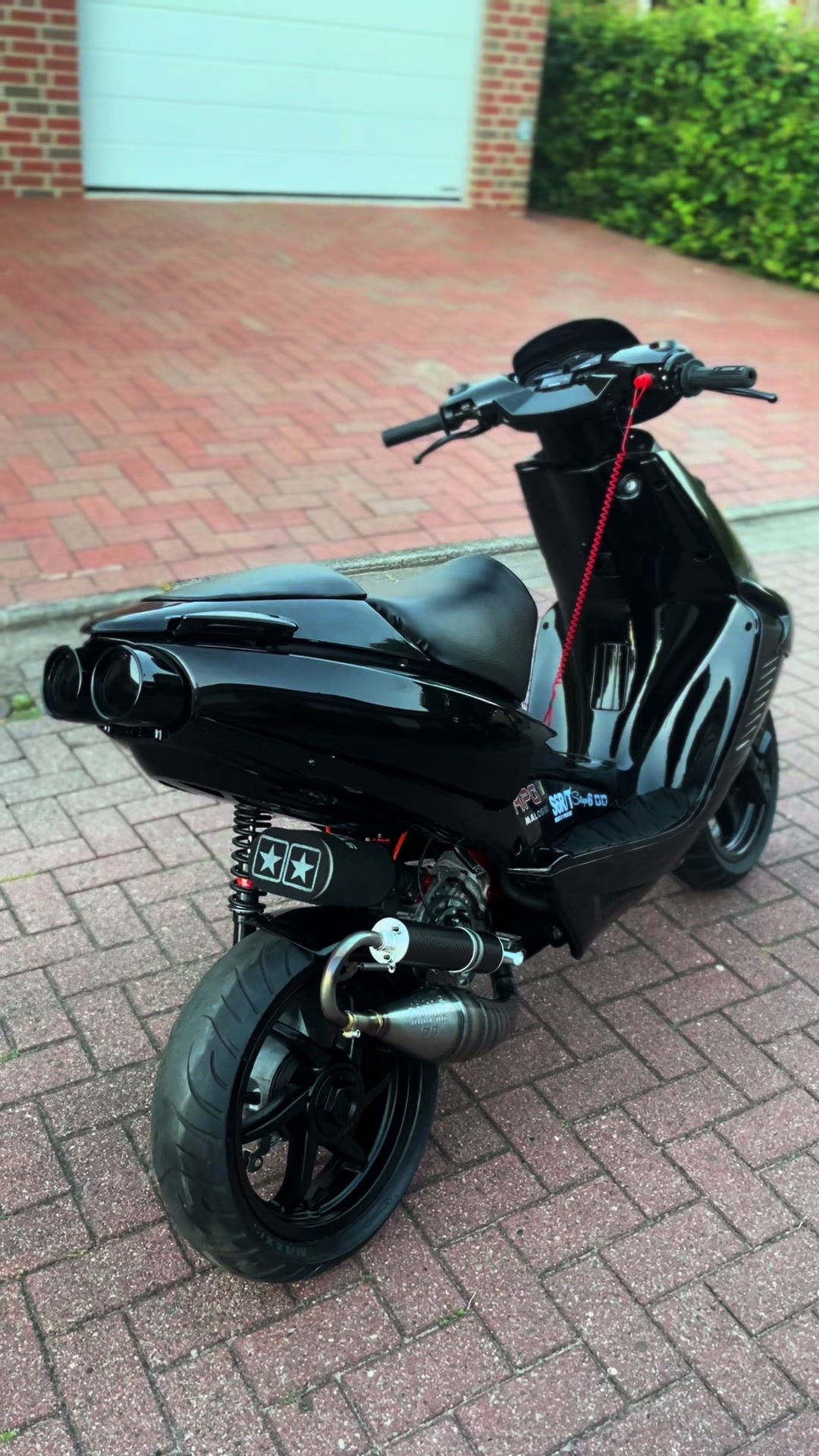 @R/T70