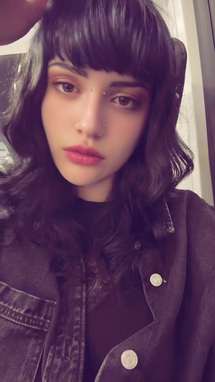 @Juju🖤