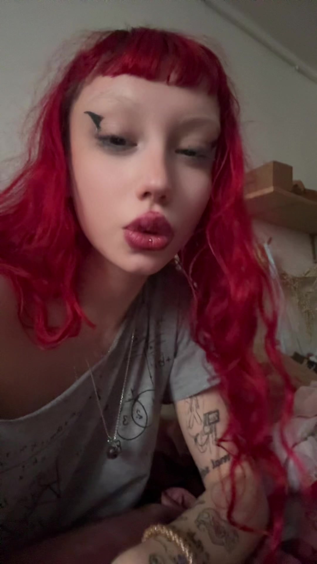 @lea_toute_rouge