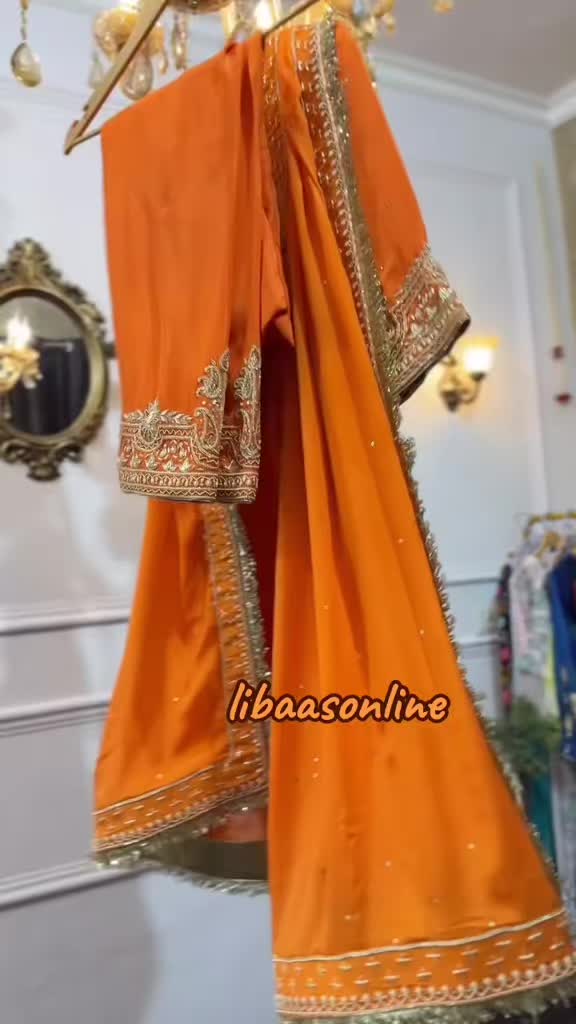 @ਲਿਬਾਸ by ਕੌਰ