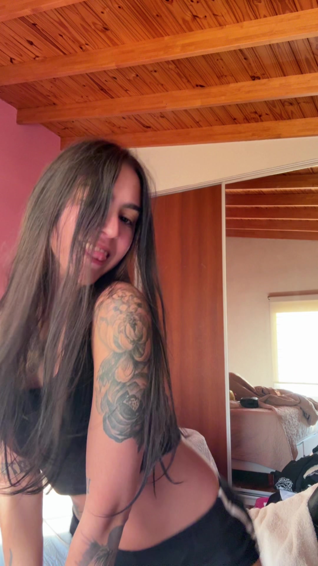 @shuuliax