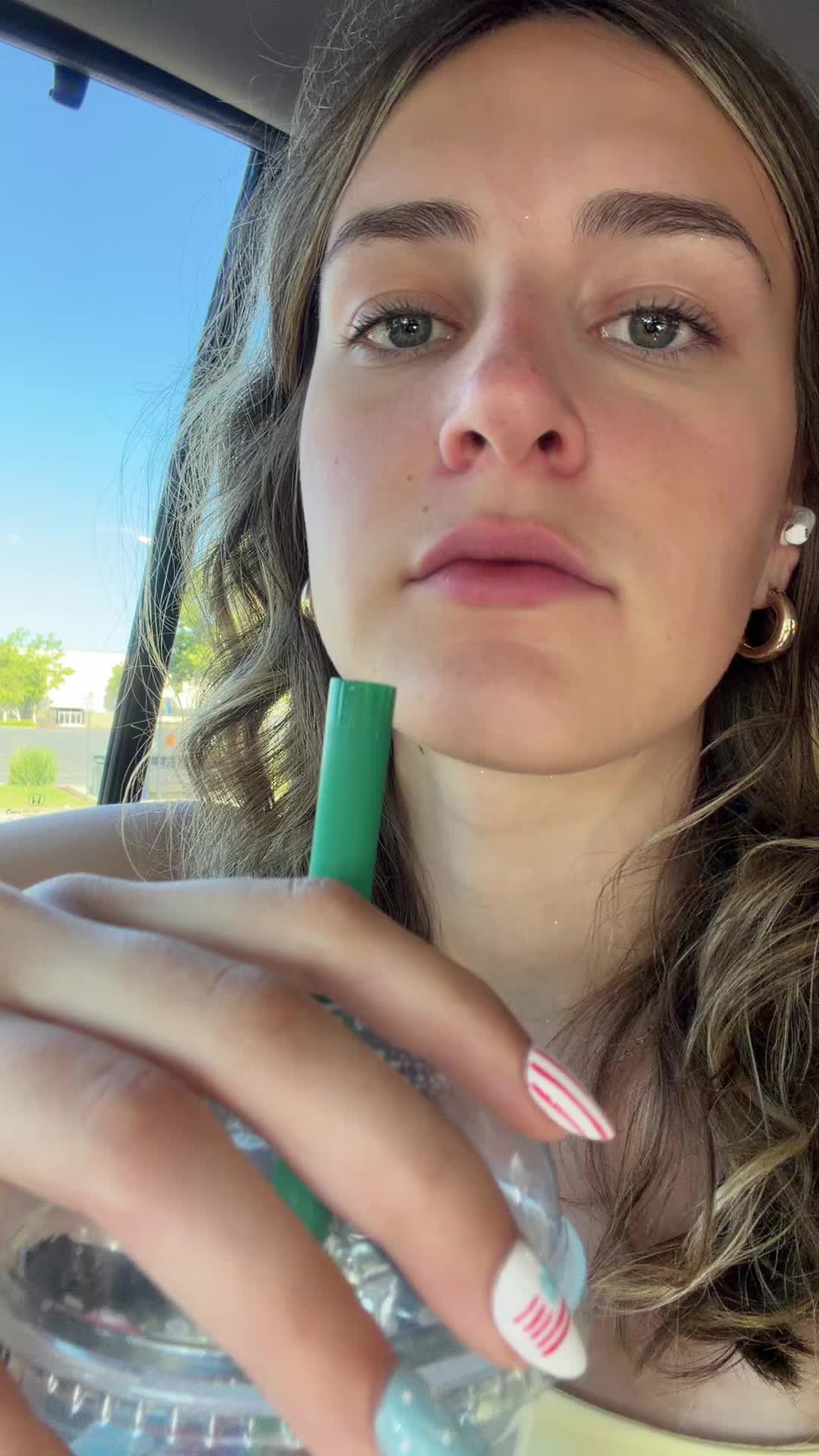@katie🐞