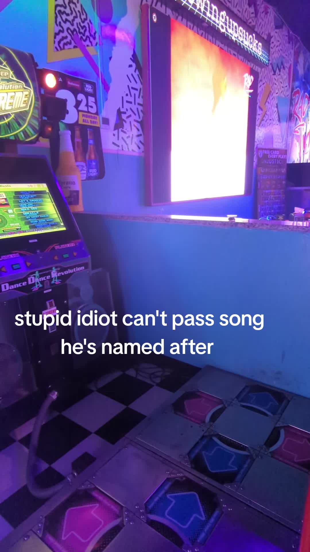 @MAX300