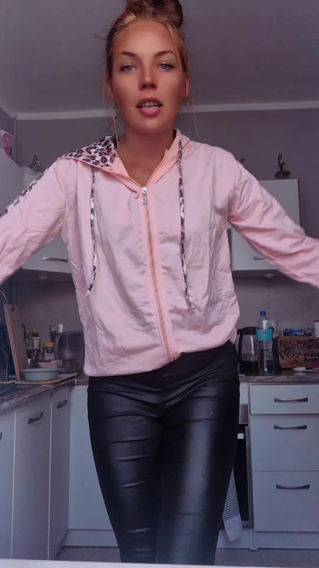 @𝓟𝓪𝓷𝓲_𝓚𝓸𝔃𝓪𝓬𝔃𝓮𝓴