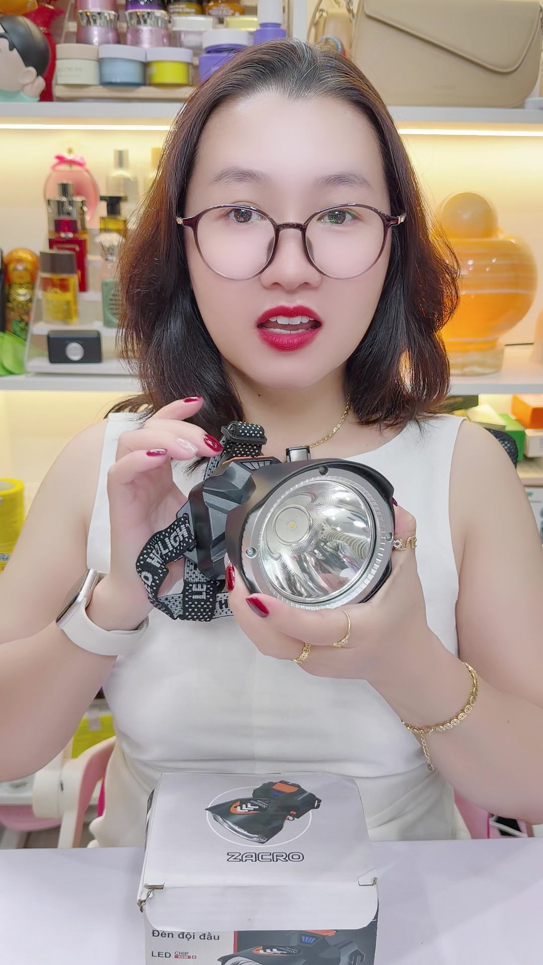 @Ổ Của Lộc1376