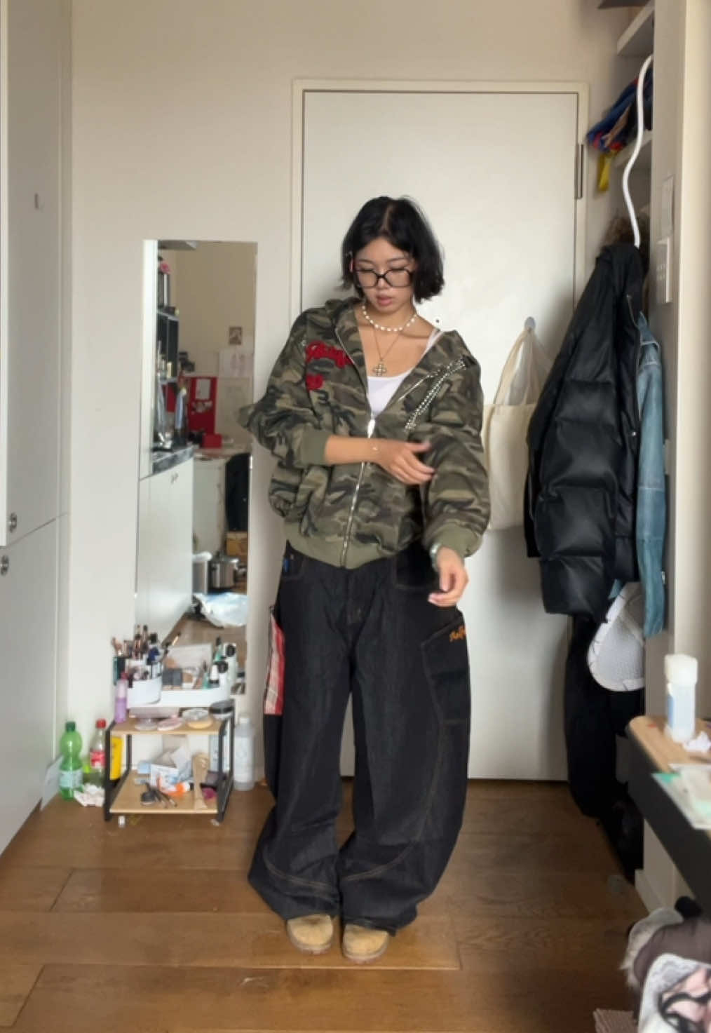 @Mode3ny