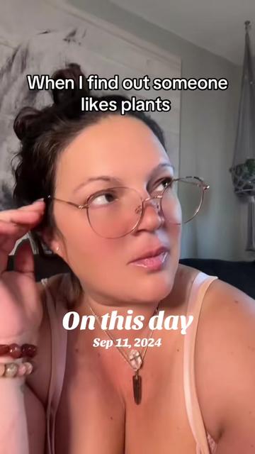 @happyhips79